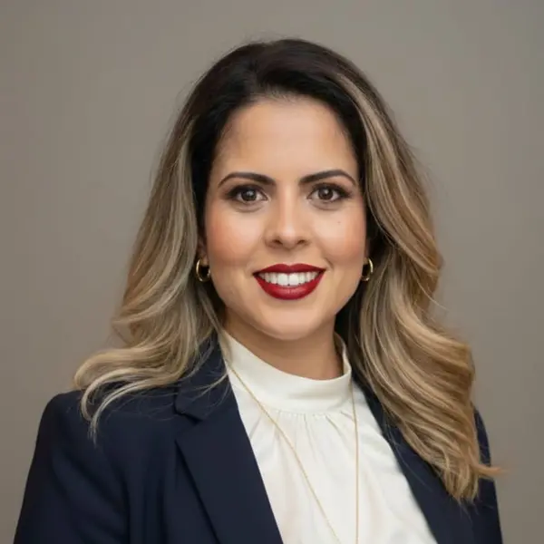 Dr Victoria Galvis